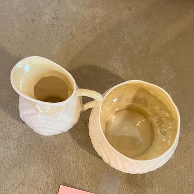 Belleek Nautilus cream & sugar