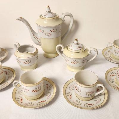 Lot #60 Vintage Occupied Japan Tea Set - 15 pieces