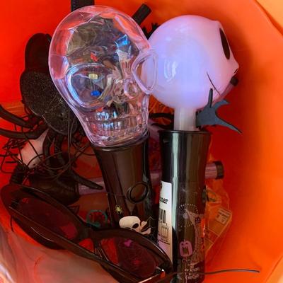 Halloween Decor Lot 2