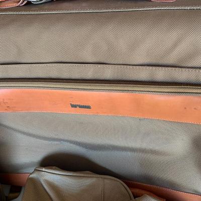 Hartman Luggage Tote Bags Lot