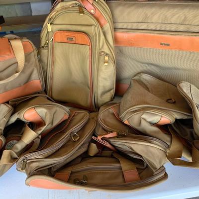 Hartman Luggage Tote Bags Lot