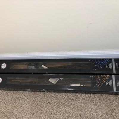 32â€ Indoor/Outdoor LED Light Burst (New in Box)