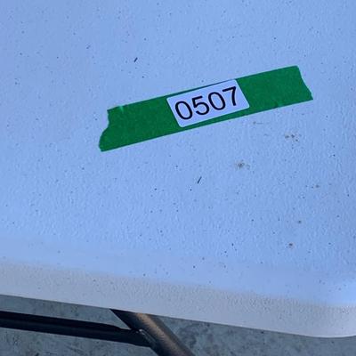 8â€™ Folding Plastic Cosco Banquet Table