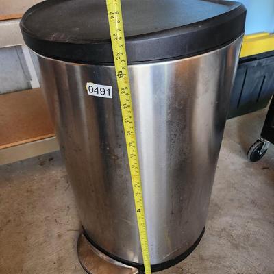 Large Step ON Simplehuman 1/2 Round Waste Trash Can 16x13x26