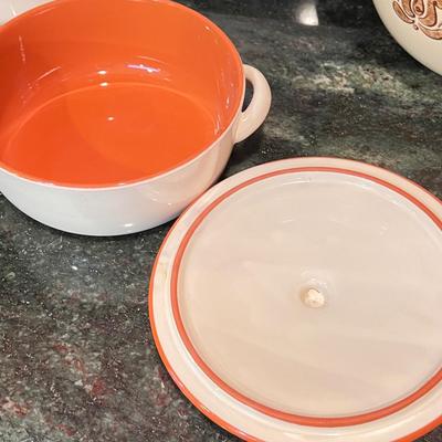 Lot Val Do Sol & Pfaltzgraff Ceramic Bowls