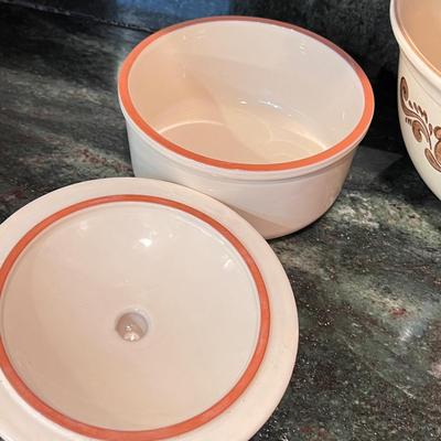 Lot Val Do Sol & Pfaltzgraff Ceramic Bowls