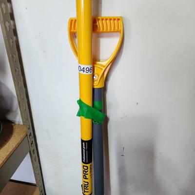 Snow Shovel & Tru Pro Bedding Fork 10 Tine