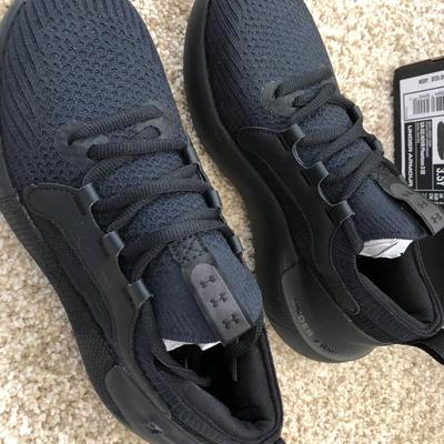Under Armour 3.5Y Shoes *New in Box*