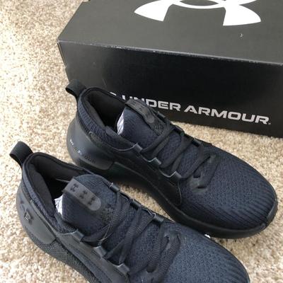 Under Armour 3.5Y Shoes *New in Box*
