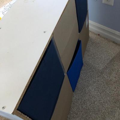 Organizer with 6 pull out soft cubes