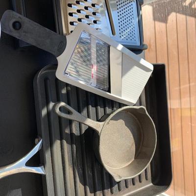 Cookware Lot
