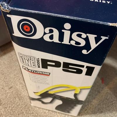 Daisy P51 Wrist Rocket Set