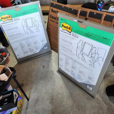 2 Da-Lite Easel Flip Chats stands with 4 Tops Easel Pads 27" x34" 50 sheets each