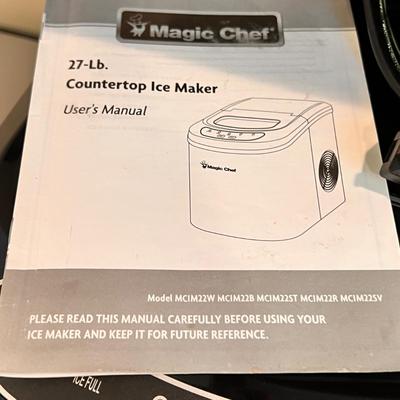 Magic Chef Portable Countertop Ice Maker