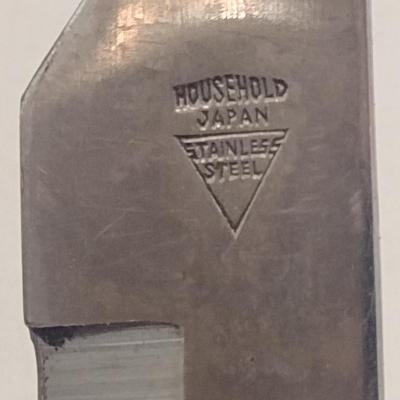 Wooden Block with Assorted Fixed Blade Cutlery