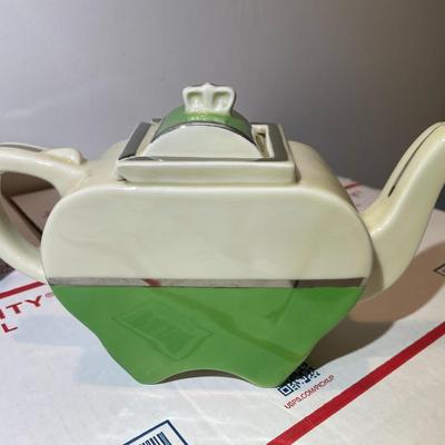 Vintage Art Deco Fraunfelter Ohio Pewter Green Slide Cover Porcelain Tea Pot in VG Preowned Condition.