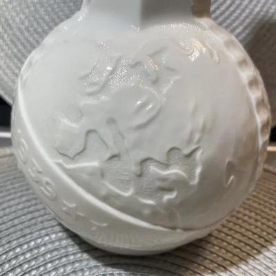 Vintage 1939 New York World's Fair Souvenir Milk Glass Vinegar Bottle 9" Tall in VG Preowned Condition.