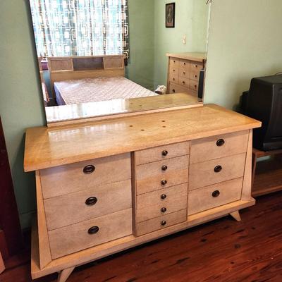 Lot #80 Mid Century Modern Dresser w/mirror