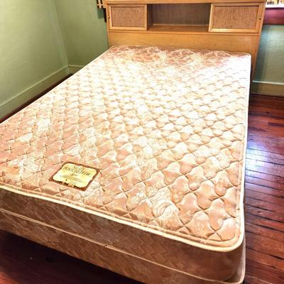 Lot #84 Full/Double Midcentury Modern Bed w/Headboard