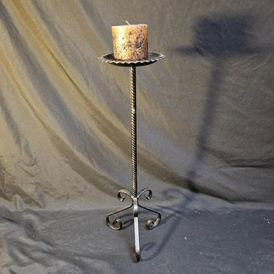 Assortment of Candleholders and Candles (DR-DW)