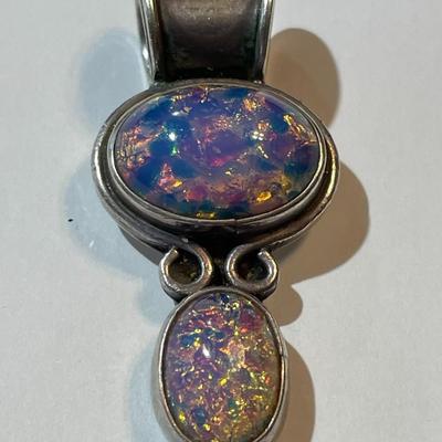 Vintage Mexican Opalesque 2-Stone Pendant in Sterling Silver Mounting in Good Preowned Condition.