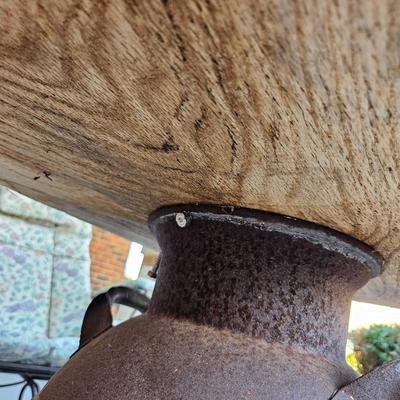 Metal Outdoor Rocker and Rustic Table (BY-DW)