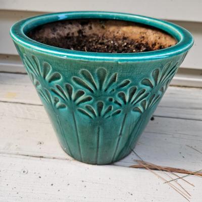 Ceramic Planters, Potting Soil, & More (BY-DW)