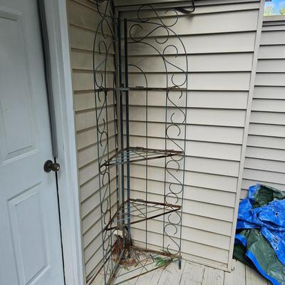 Outdoor Metal Corner Shelf (BY-DW)
