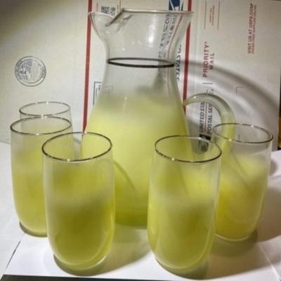 Vintage Mid-Century Blendo Yellow Glass Tumblers & Pitcher - Pitcher set - 5 Glasses & Pitcher.