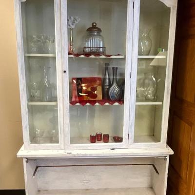 Vintage White Display Case 78x48 (Includes contents)