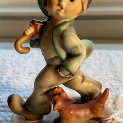 HUMMEL Figurine #5 TMK-3 STROLLING ALONG 4.75" Tall in Good Preowned Condition as Pictured.