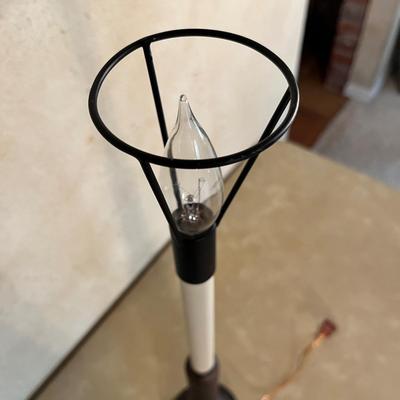Spool lamp