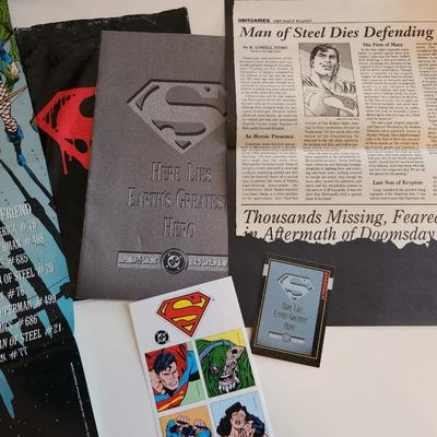 Death of Superman Memorial Set