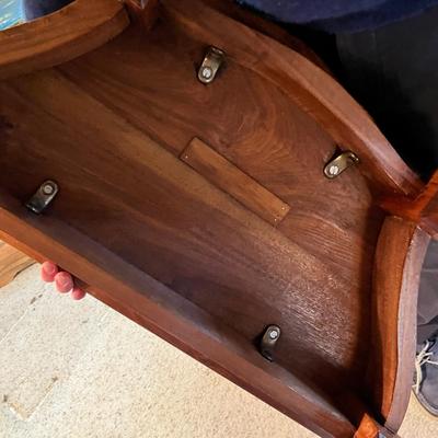 Nice Wall table 1/2 table