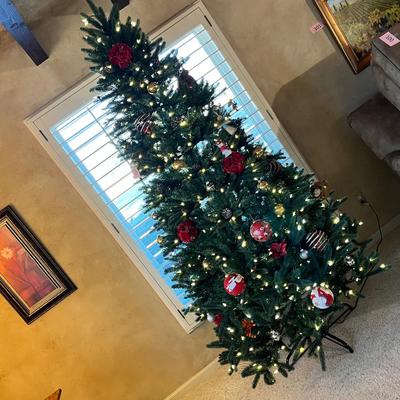 8' Christmas Tree w/ Decorations