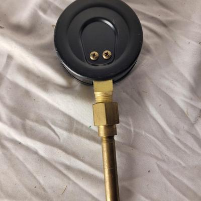Vintage USG pressure guage, 0-15psi with brass fittings