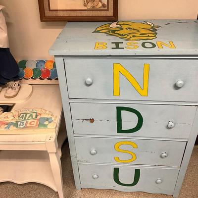 NDSU Dresser/table
