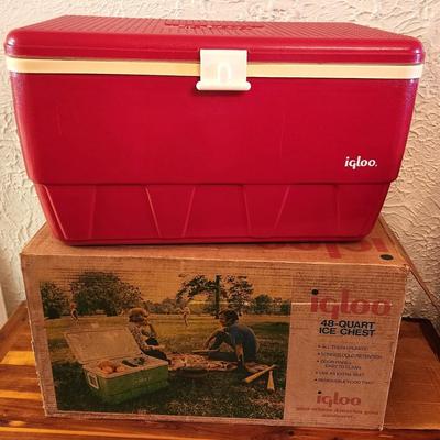 Lot #96 48 Quart IGLOO Ice Chest with original box - 1970s