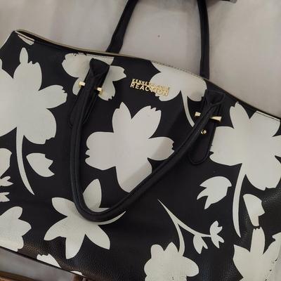 Large Purses by Wilson's Leather, Steve Madden and more (GB-BBL)