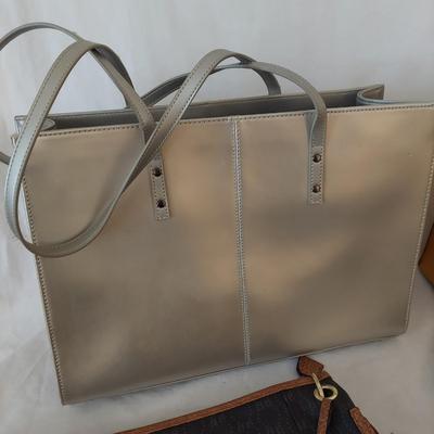 Large Purses by Wilson's Leather, Steve Madden and more (GB-BBL)