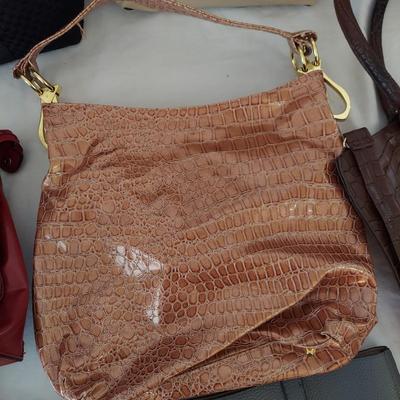 Large Purses by Wilson's Leather, Steve Madden and more (GB-BBL)
