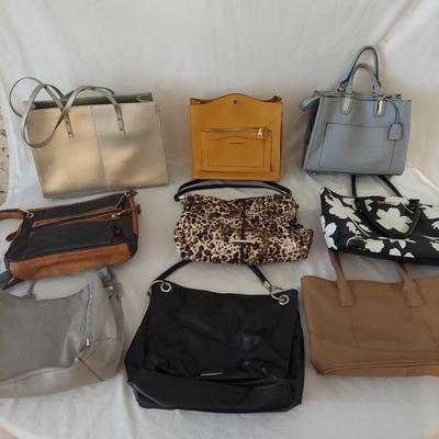 Large Purses by Wilson's Leather, Steve Madden and more (GB-BBL)