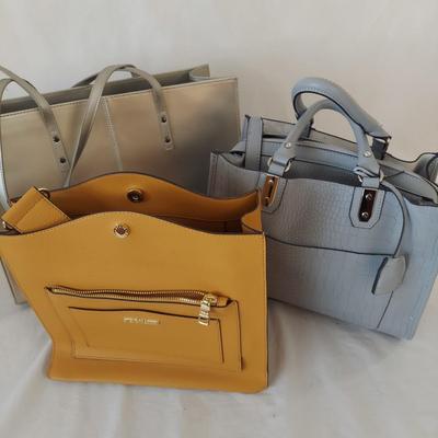 Large Purses by Wilson's Leather, Steve Madden and more (GB-BBL)