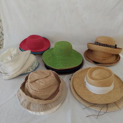 Cotton and Straw Summer Hats (G-BBL)