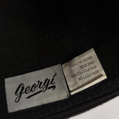 Cotton and Straw Summer Hats (G-BBL)