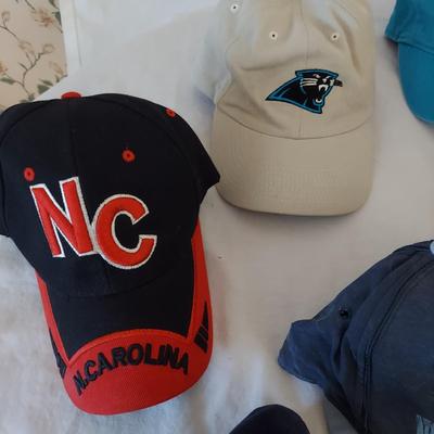 UNC Tarheels Swag and More - Aize L/XL (G-BBL)