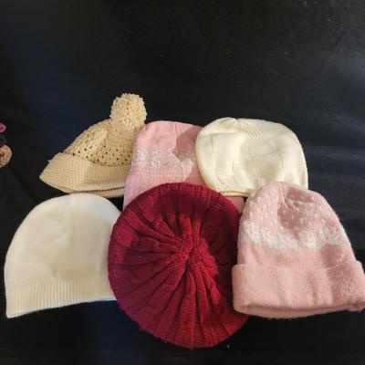 Winter Scarves, Hats, Gloves and More (PC-CE)