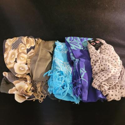 Fashion Infinity Scarves, Hangers and More (PC-CE)