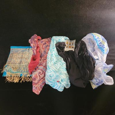 Fashion Infinity Scarves, Hangers and More (PC-CE)