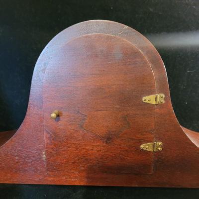 Waltham Quartz Chime Mantle Clock (P-CE)